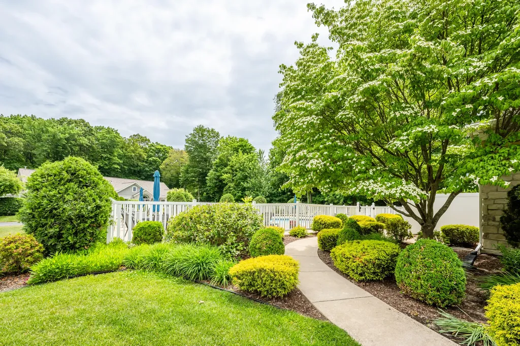 2898 Villa Lane Sodus Township MI 49022