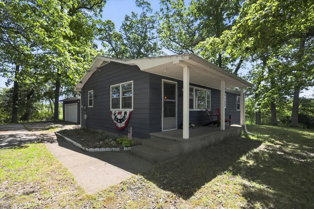 5770 W Us Highway 12 Bertrand Township MI 49107