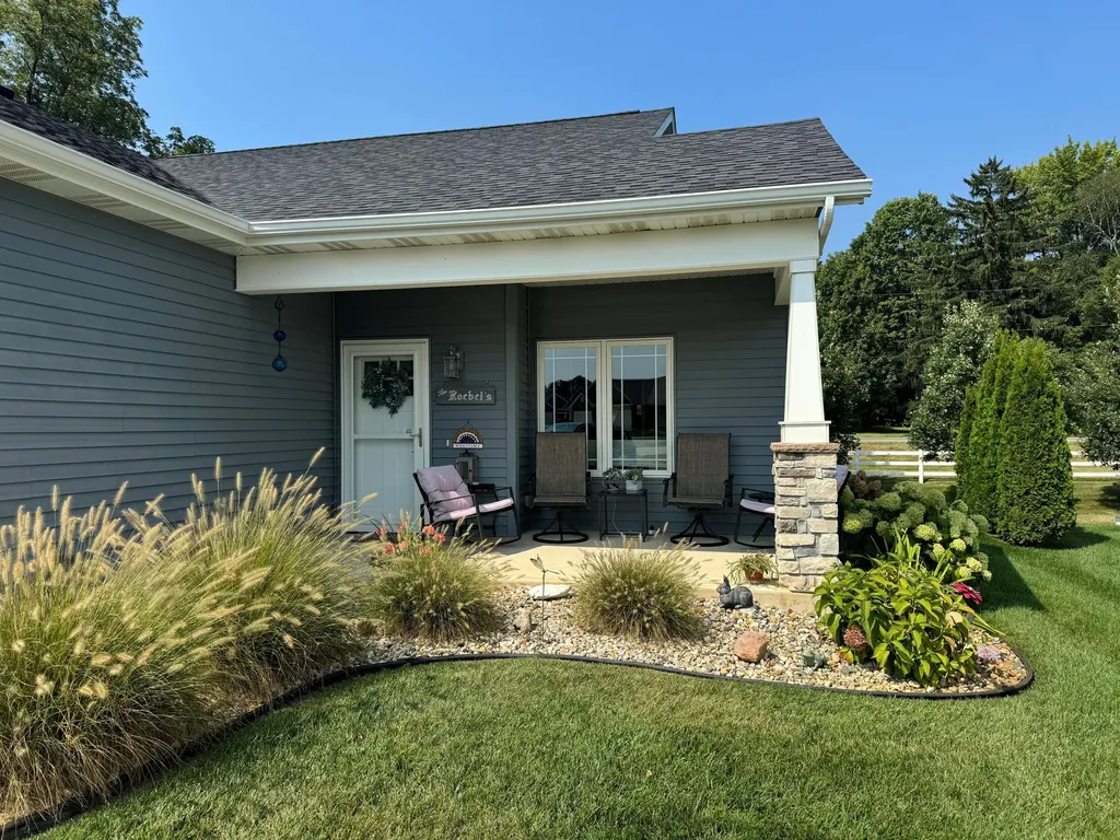 135 Lexington Pointe Drive Niles Township MI 49120