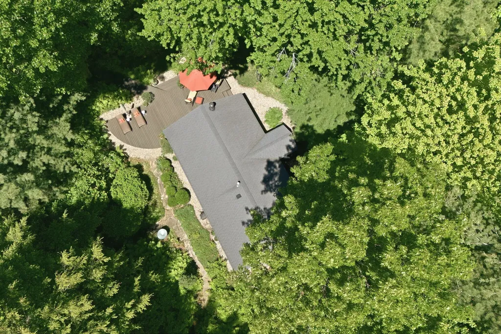 15724 Locke Road Chikaming Township MI 49129