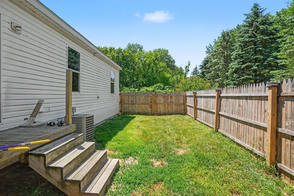 68699 38th Avenue Covert Township MI 49043