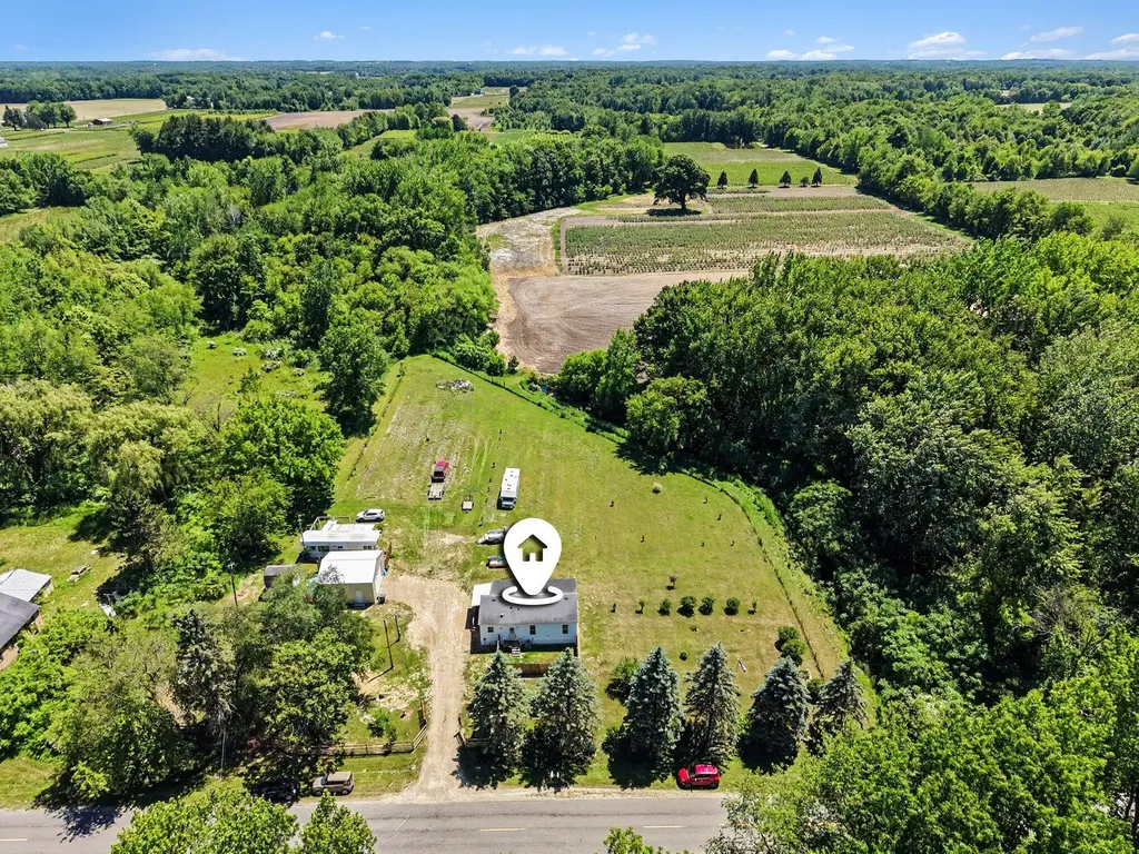 68699 38th Avenue Covert Township MI 49043