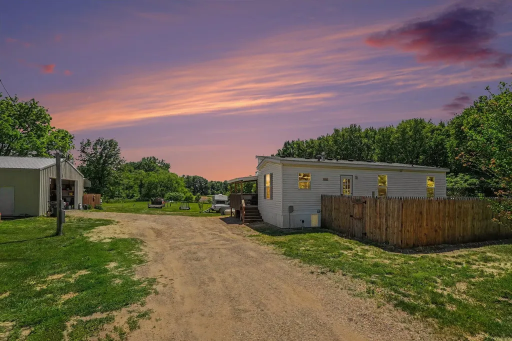 68699 38th Avenue Covert Township MI 49043