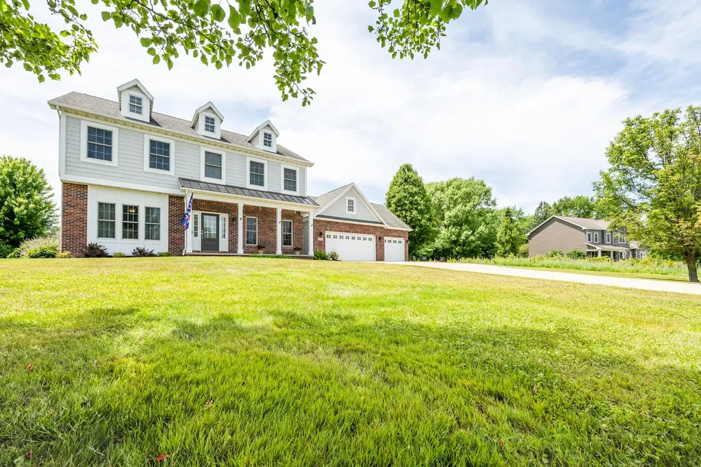 3794 Derry Drive Royalton Township MI 49085