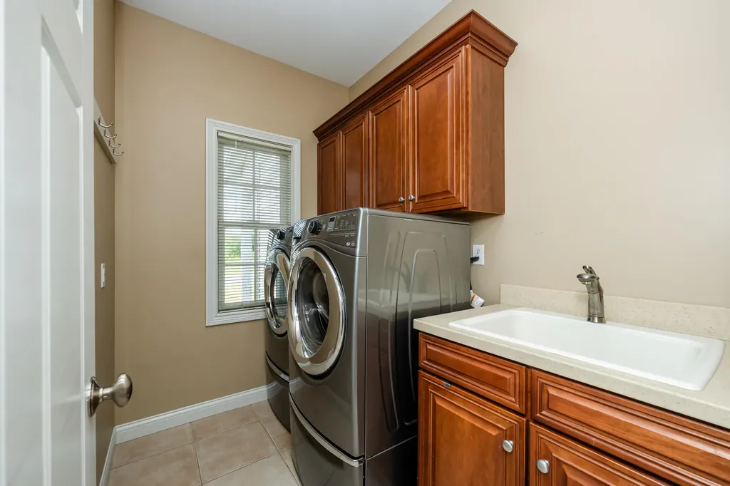 3794 Derry Drive Royalton Township MI 49085