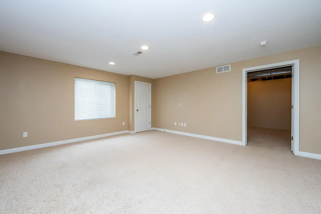 3794 Derry Drive Royalton Township MI 49085