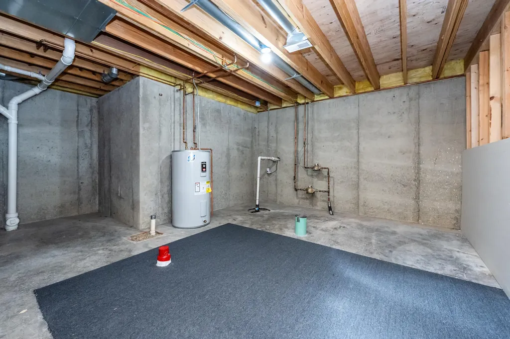 3794 Derry Drive Royalton Township MI 49085