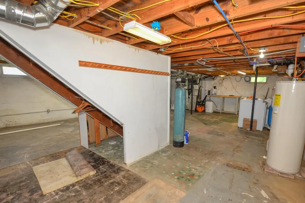 761 W Warren Woods Road Weesaw Township MI 49113