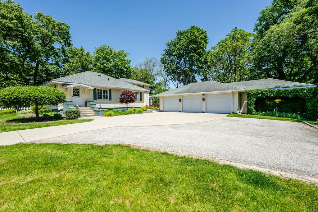 5221 Ridge Road Lincoln Charter Township MI 49127