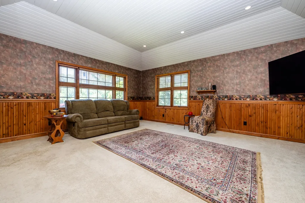 5221 Ridge Road Lincoln Charter Township MI 49127
