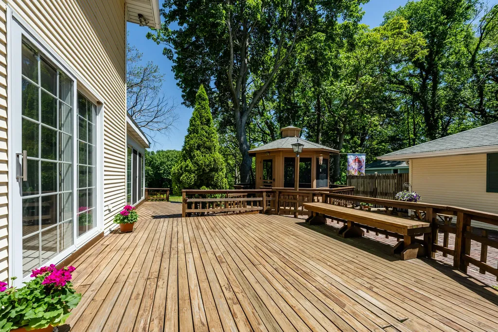5221 Ridge Road Lincoln Charter Township MI 49127