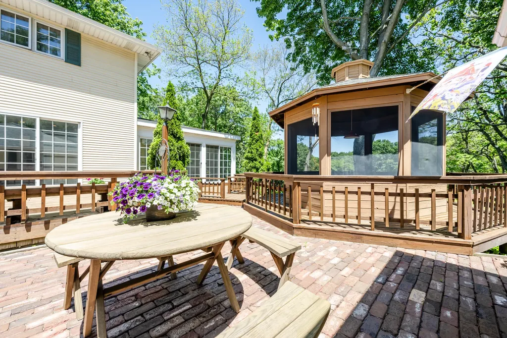 5221 Ridge Road Lincoln Charter Township MI 49127