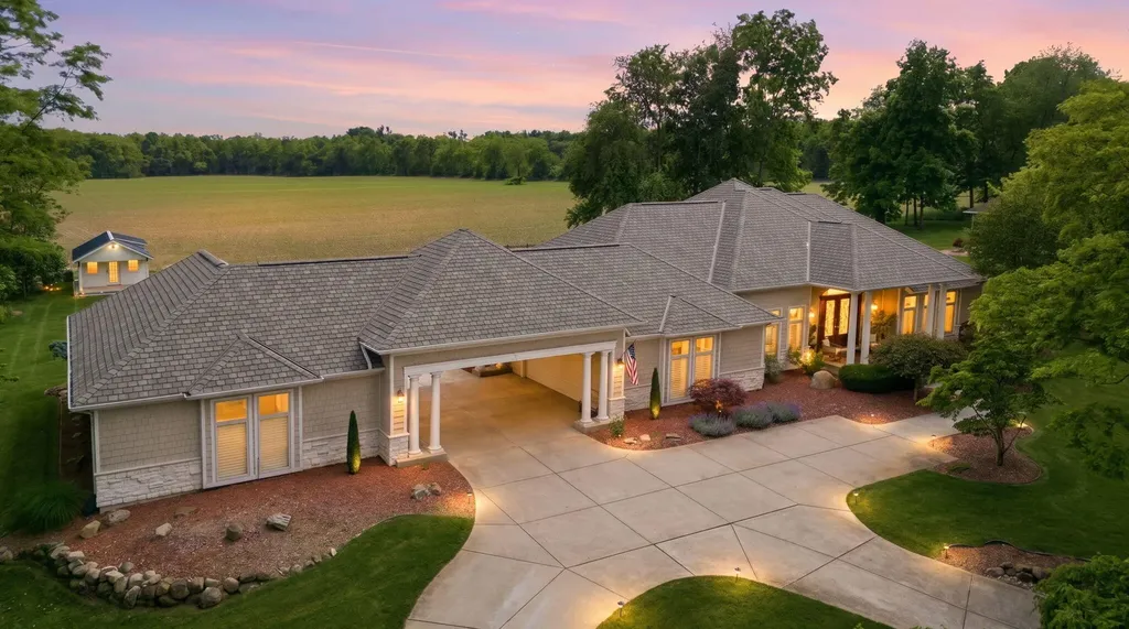 1920 High Meadow S Bertrand Township MI 49120