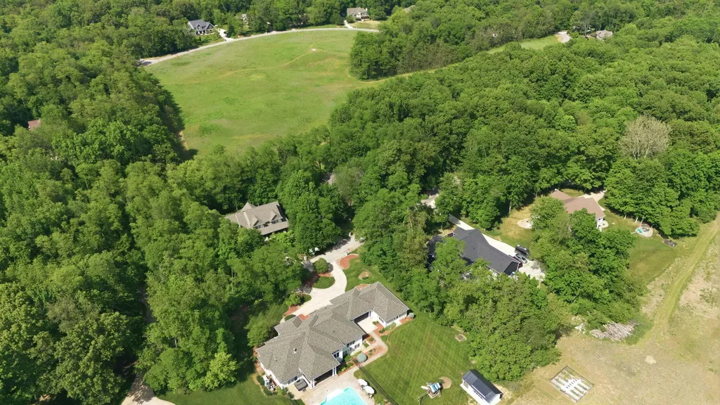 1920 High Meadow S Bertrand Township MI 49120