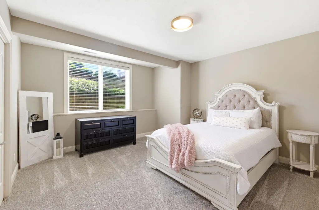 1920 High Meadow S Bertrand Township MI 49120
