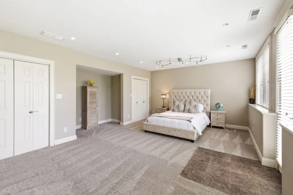 1920 High Meadow S Bertrand Township MI 49120
