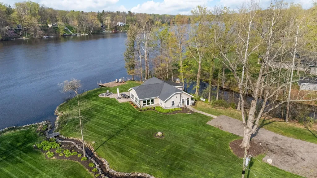 4435 Lake Chapin Road Berrien Township MI 49103
