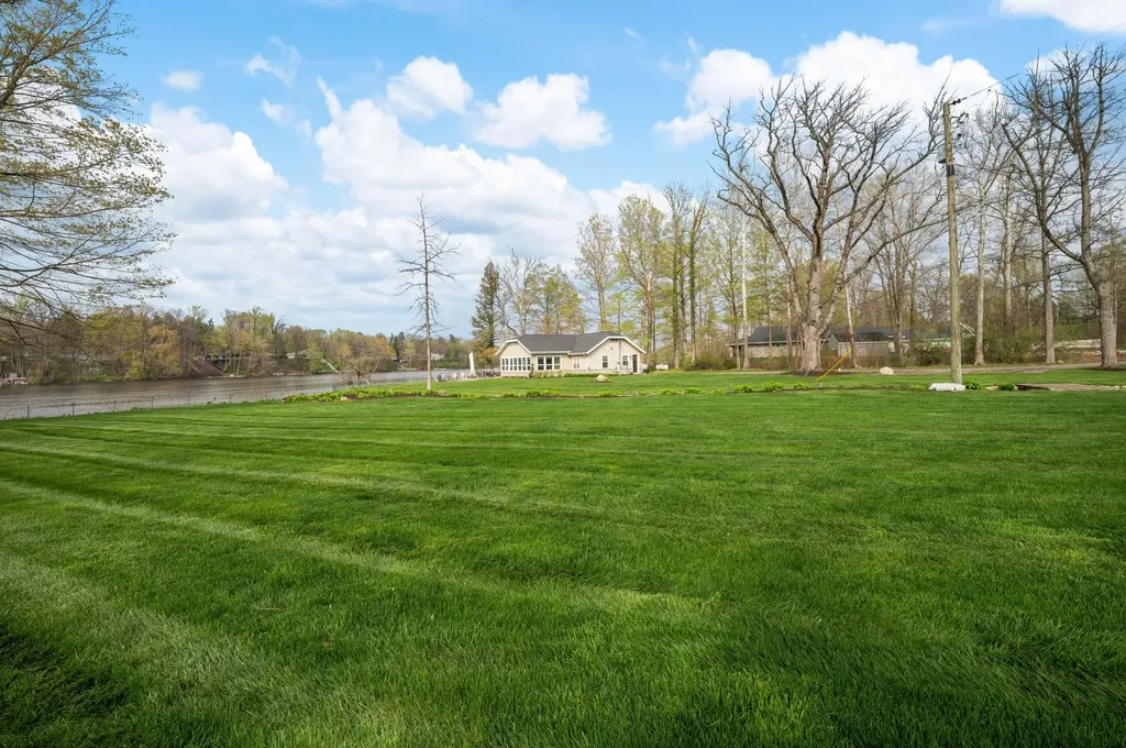 4435 Lake Chapin Road Berrien Township MI 49103