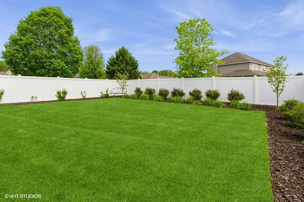 2600 Bell Circle Lincoln Charter Township MI 49127