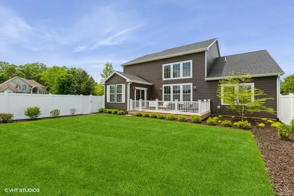 2600 Bell Circle Lincoln Charter Township MI 49127