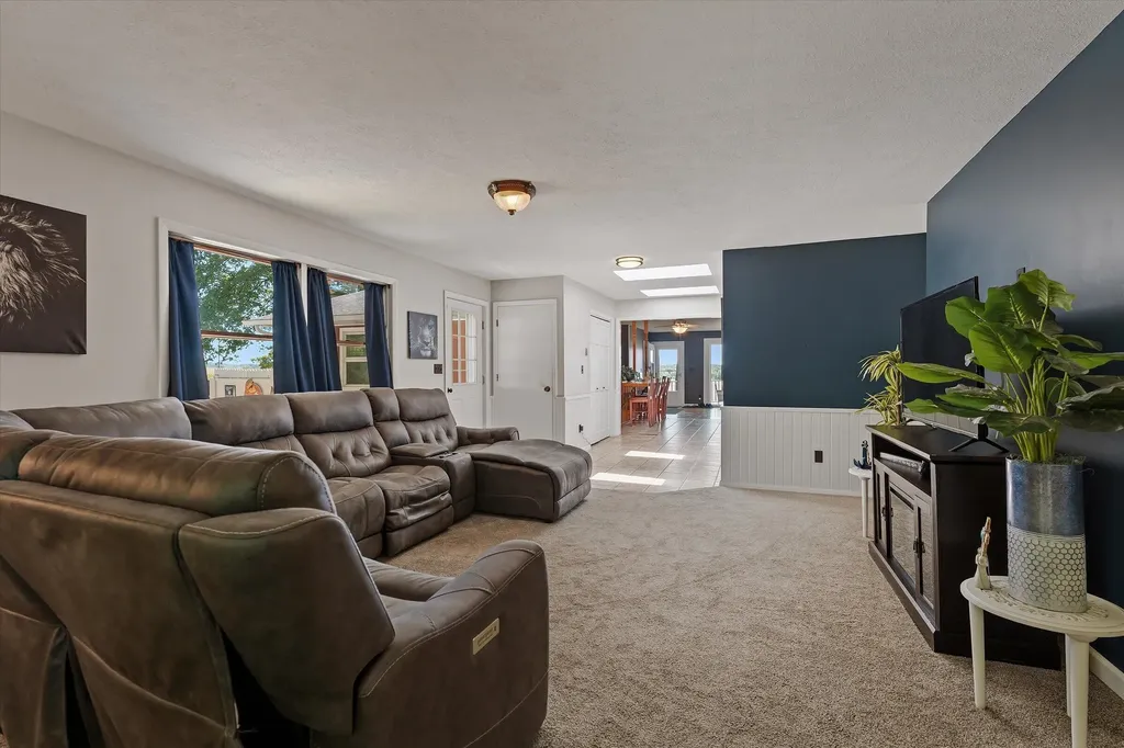 22420 Mckenzie Street Wayne Township MI 49047
