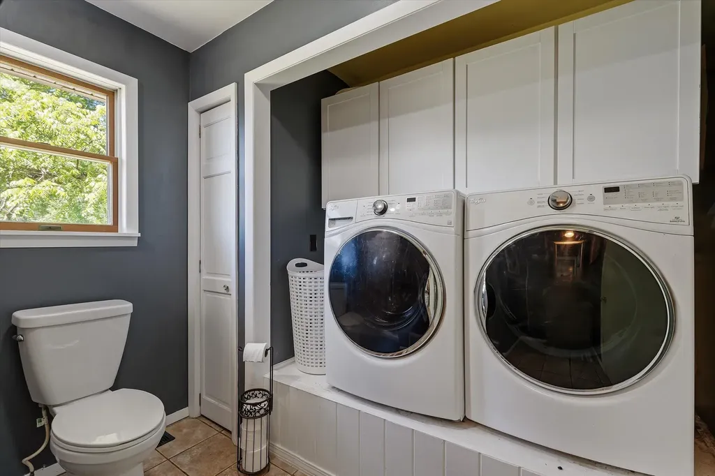 22420 Mckenzie Street Wayne Township MI 49047