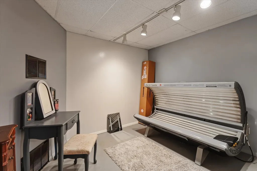 22420 Mckenzie Street Wayne Township MI 49047