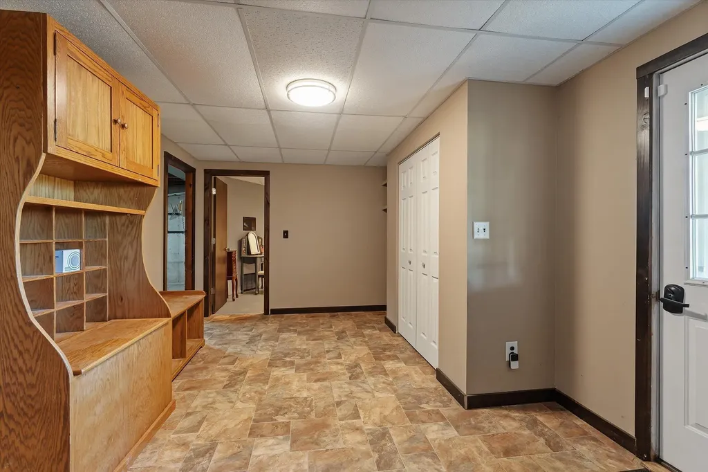 22420 Mckenzie Street Wayne Township MI 49047