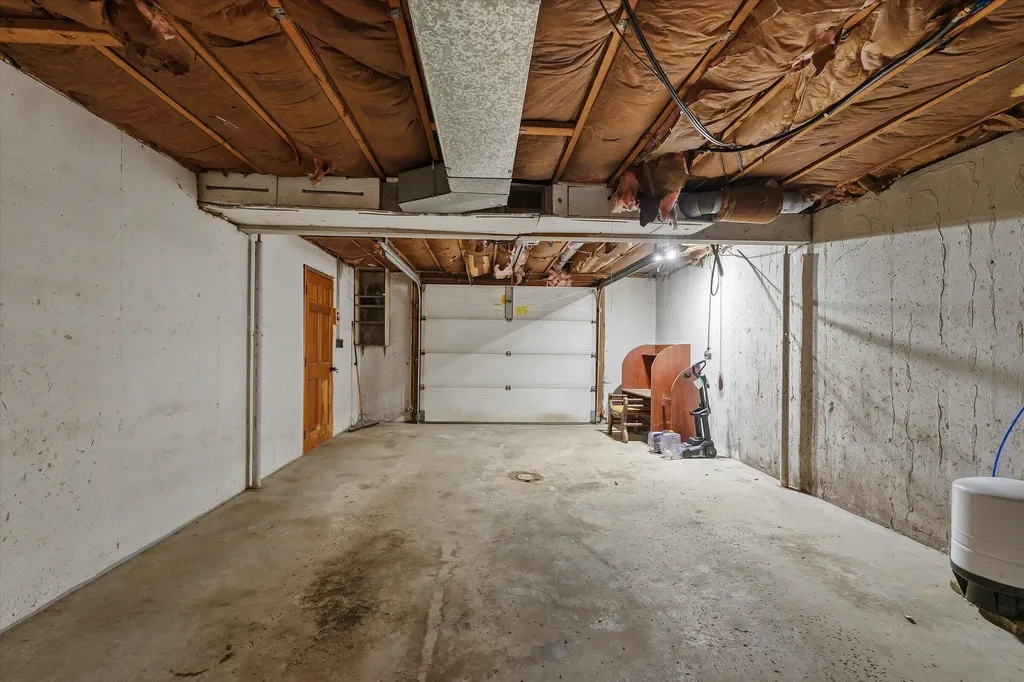 22420 Mckenzie Street Wayne Township MI 49047