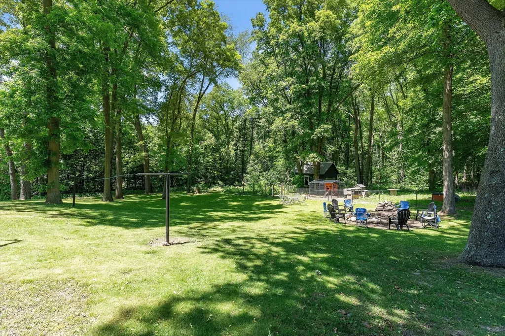 22420 Mckenzie Street Wayne Township MI 49047