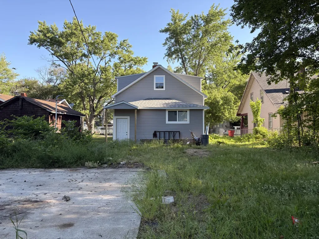 220 Parker Avenue Benton Harbor City MI 49022