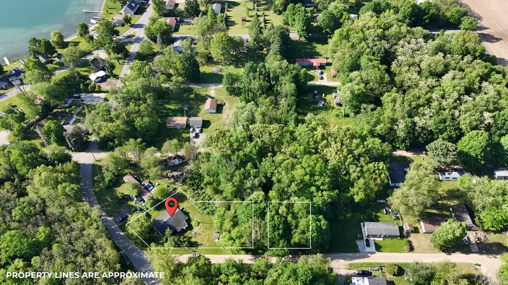 52682 Lindbergh Drive Wayne Township MI 49047
