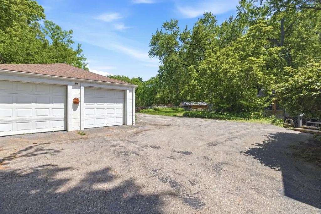 5295 Browntown Road Lake Charter Township MI 49125