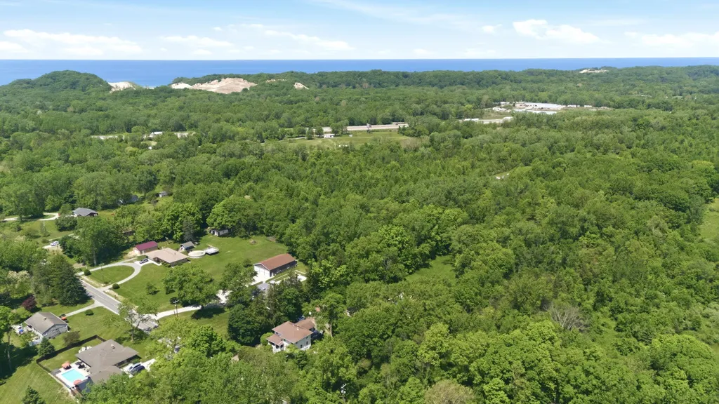 5295 Browntown Road Lake Charter Township MI 49125