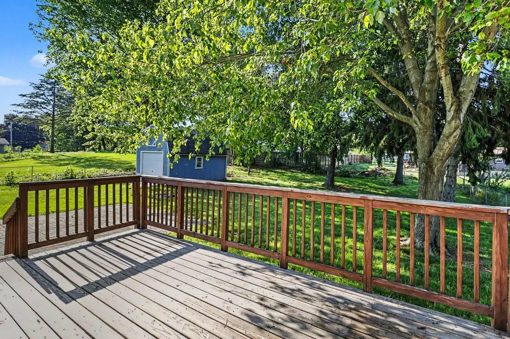614 Hillcrest Road Paw Paw Village MI 49079