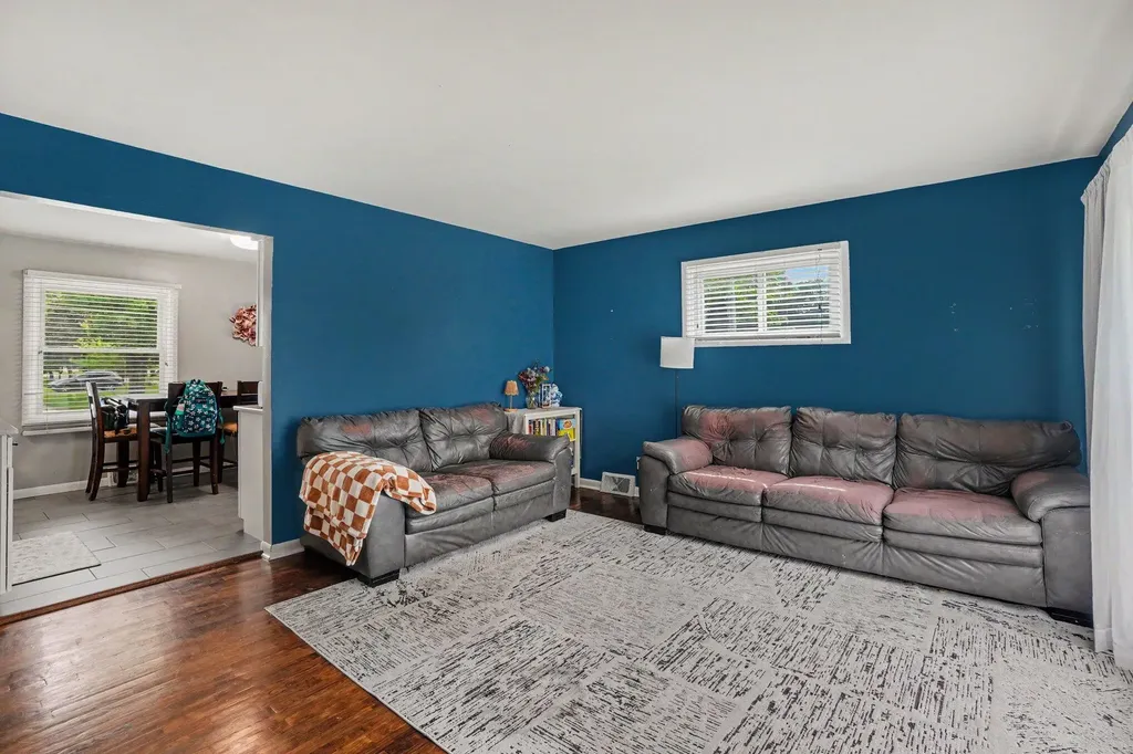 319 W North Street Paw Paw Village MI 49079