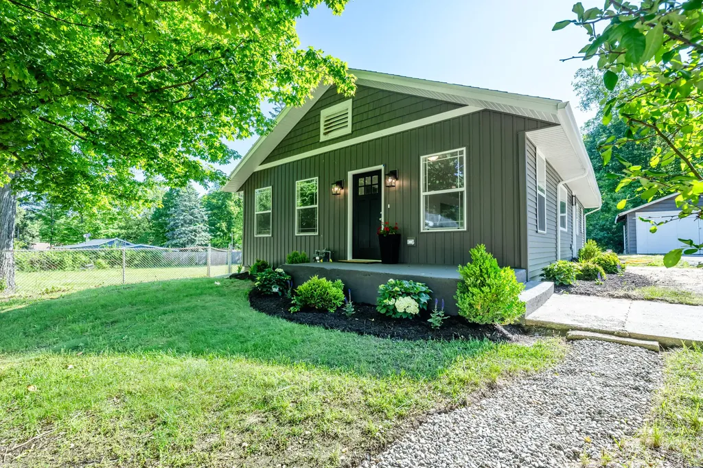 6027 Superior Street Hagar Township MI 49038