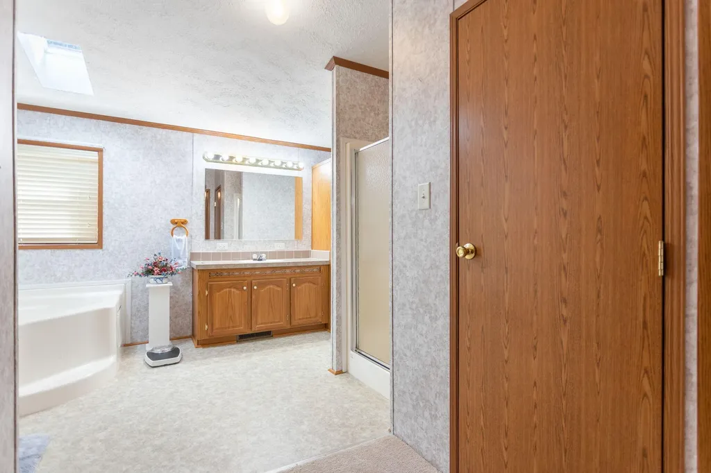 608 Kentucky Avenue South Haven City MI 49090