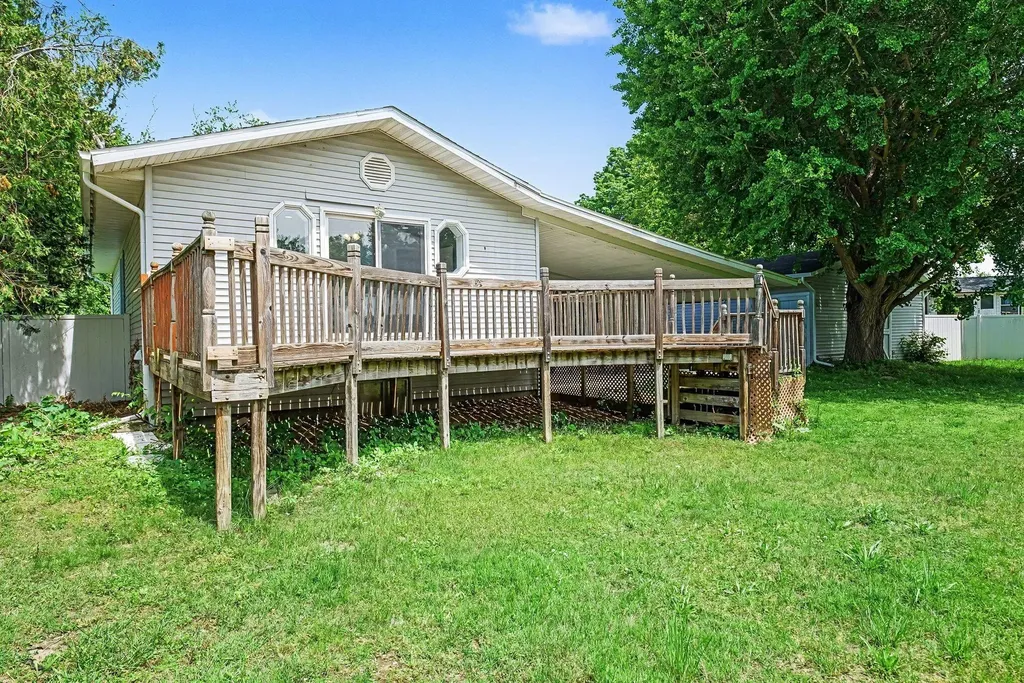 22361 Happy Drive Lagrange Township MI 49031