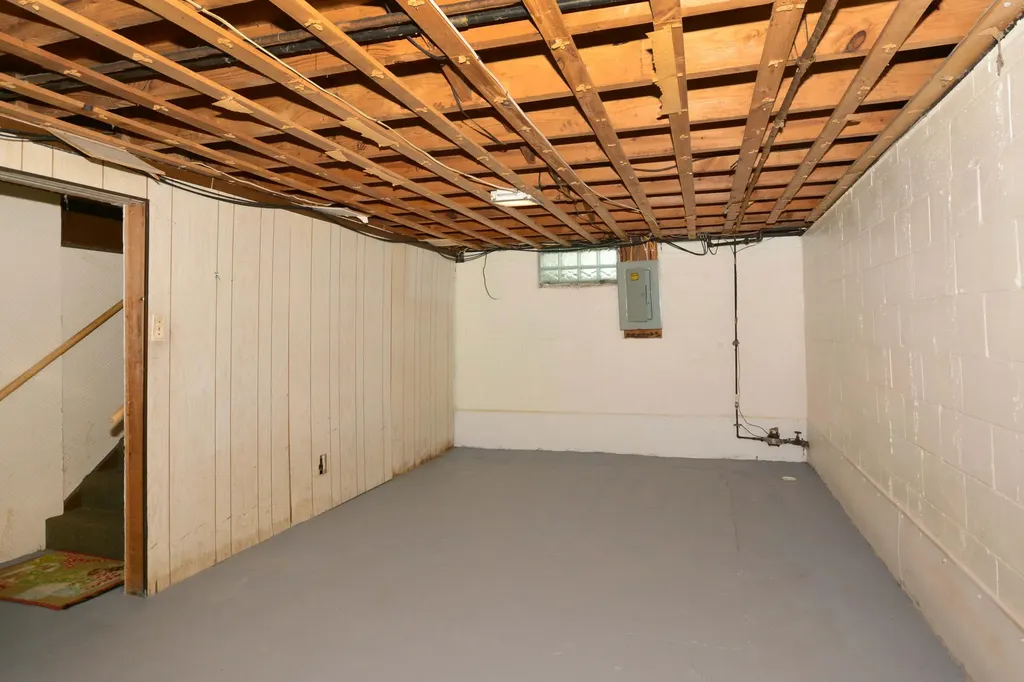 3613 Ottawa Avenue Kalamazoo Charter Township MI 49006