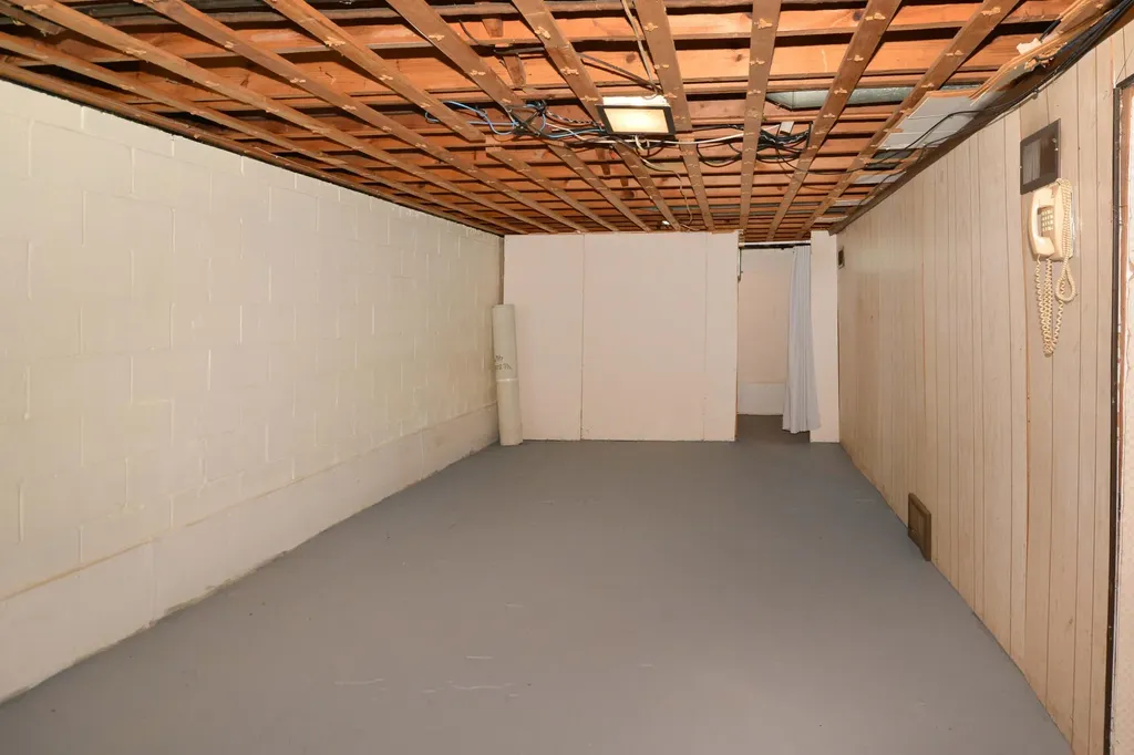 3613 Ottawa Avenue Kalamazoo Charter Township MI 49006