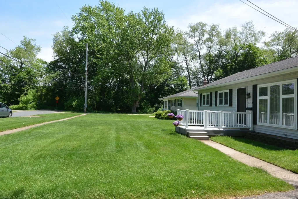 3613 Ottawa Avenue Kalamazoo Charter Township MI 49006