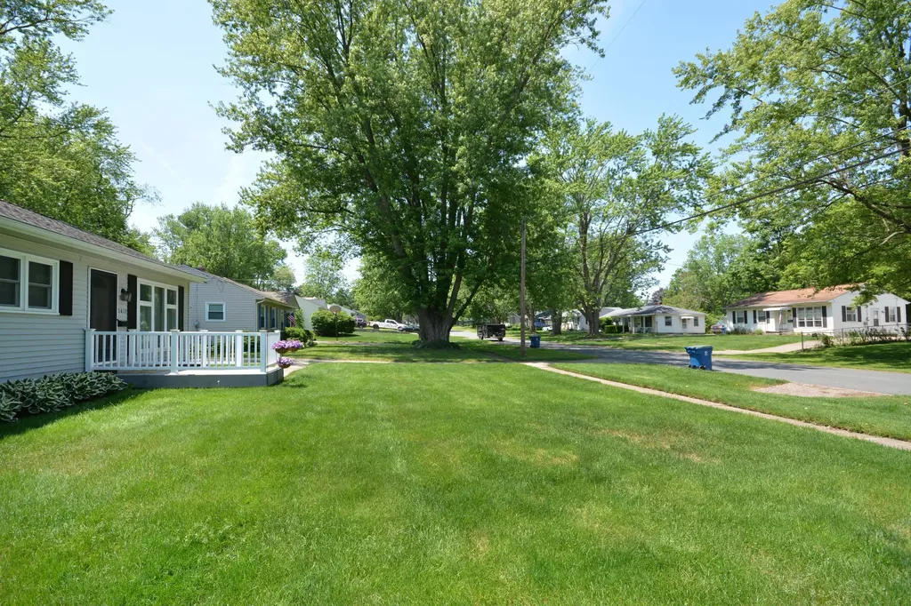 3613 Ottawa Avenue Kalamazoo Charter Township MI 49006