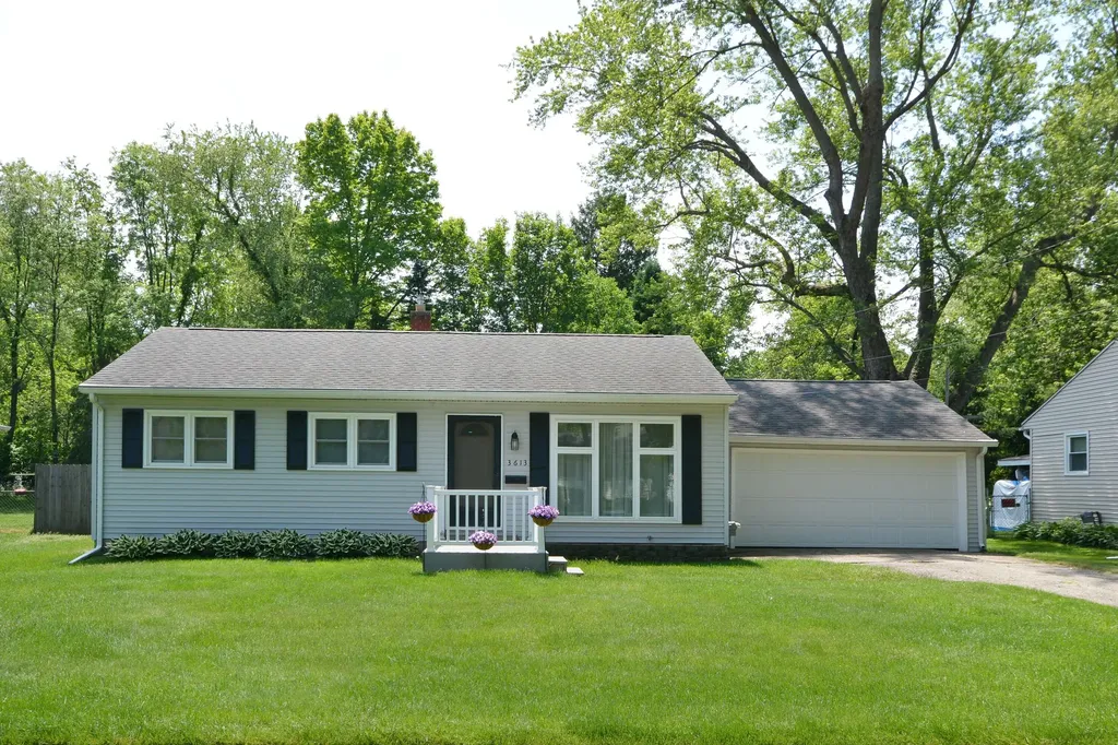 3613 Ottawa Avenue Kalamazoo Charter Township MI 49006