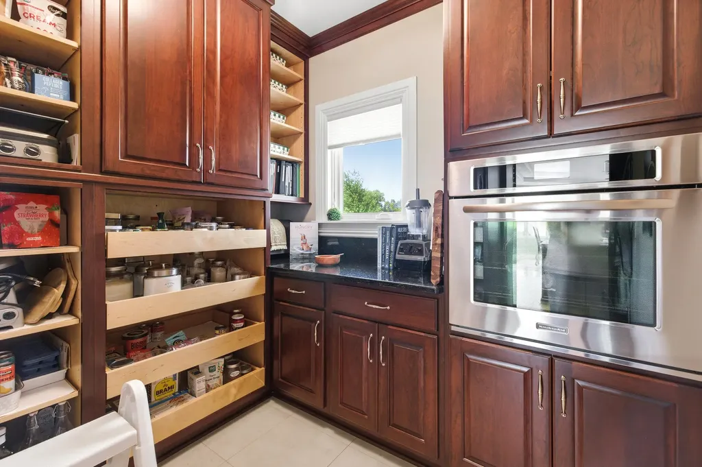 2122 Grange Road Oronoko Charter Township MI 49107