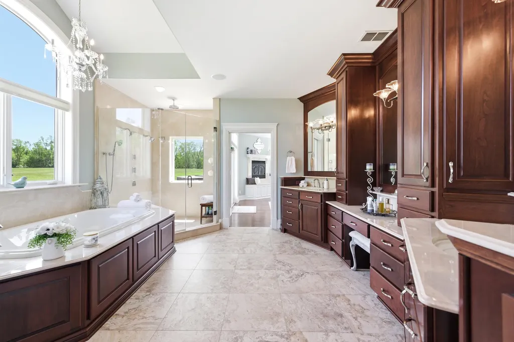 2122 Grange Road Oronoko Charter Township MI 49107