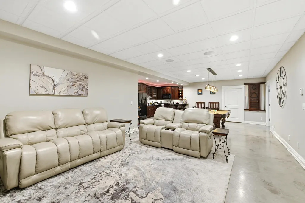 2122 Grange Road Oronoko Charter Township MI 49107
