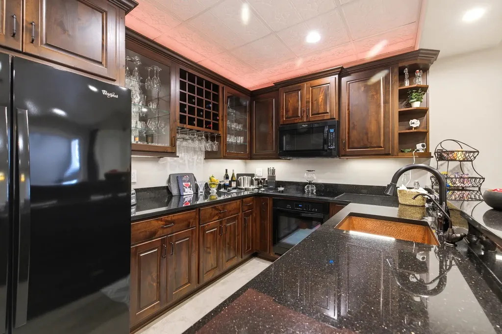 2122 Grange Road Oronoko Charter Township MI 49107