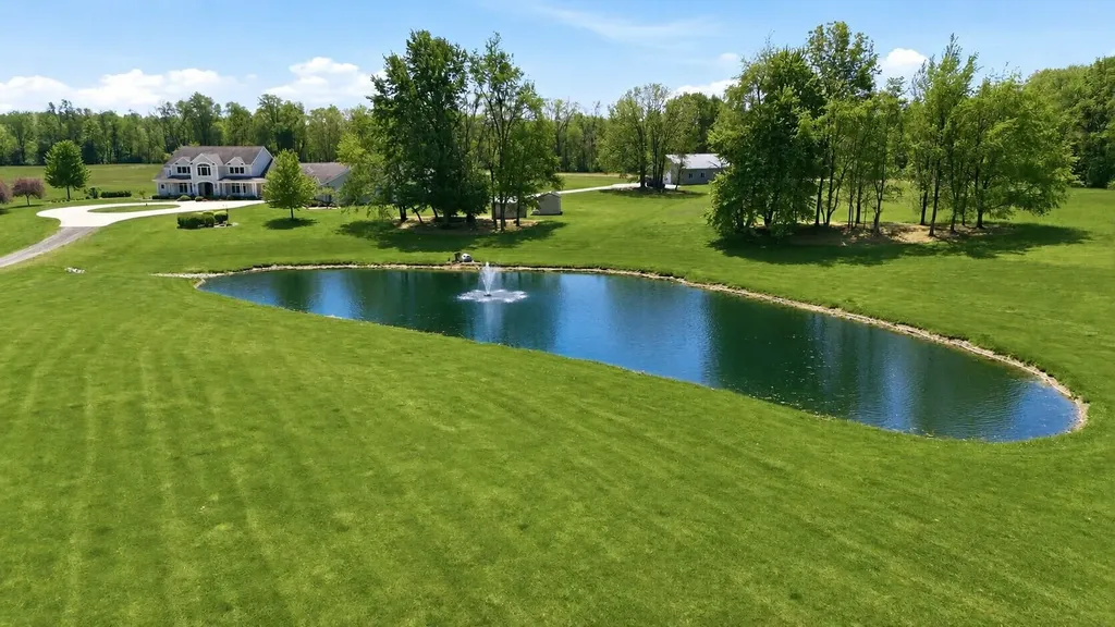 2122 Grange Road Oronoko Charter Township MI 49107