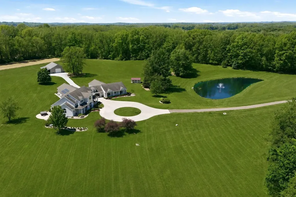 2122 Grange Road Oronoko Charter Township MI 49107
